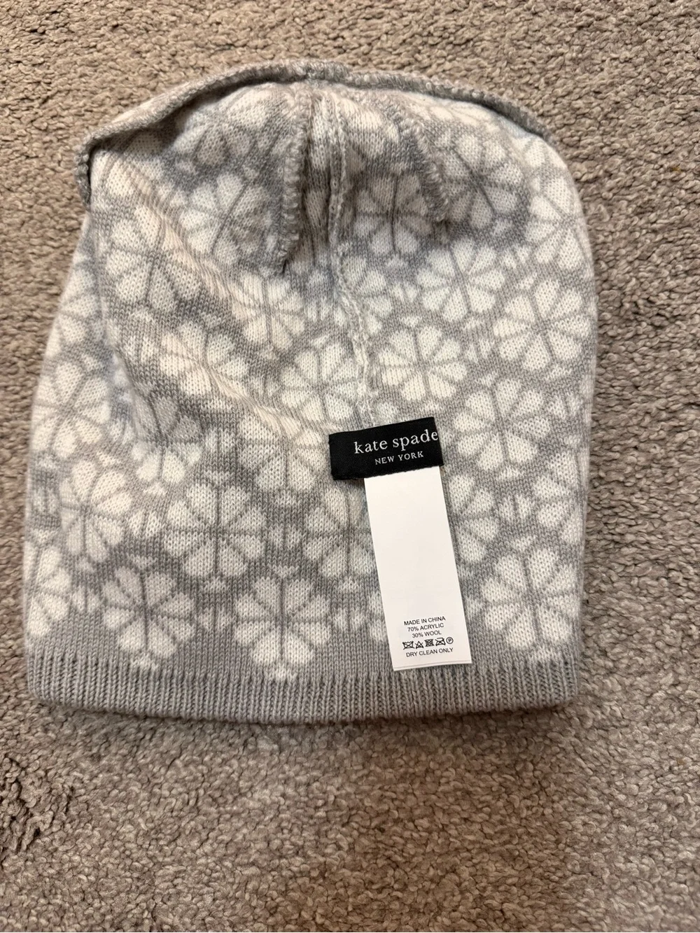 kate spade Light Gray & White Patterned Knit Beanie